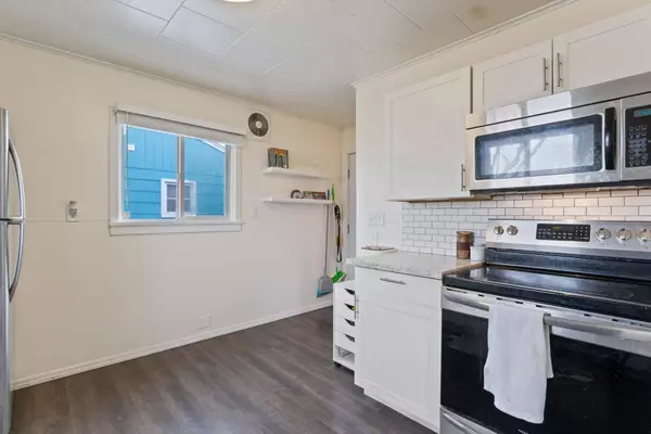 1504 E Lacrosse Ave, Spokane, WA 99207