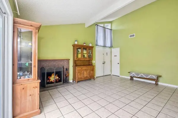 3573 Papaya, Oceanside, CA 92058