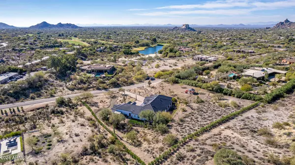 7868 E STAGECOACH Pass, Carefree, AZ 85377