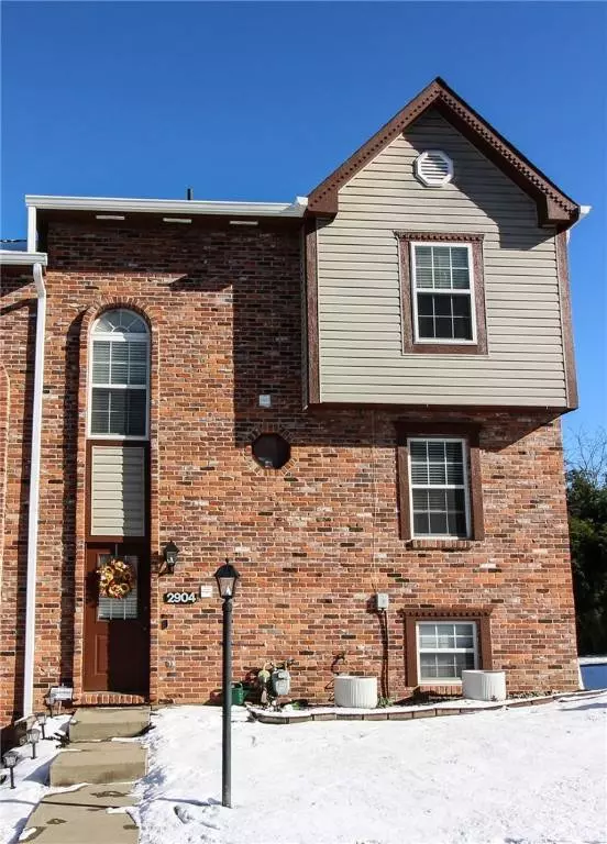 2904 Timberglen Dr, Imperial, PA 15126