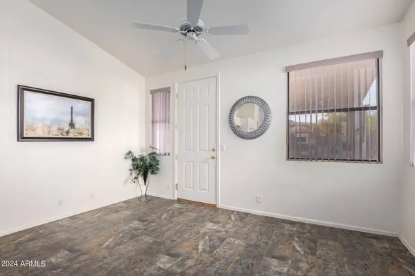 20450 N 39th Drive, Glendale, AZ 85308