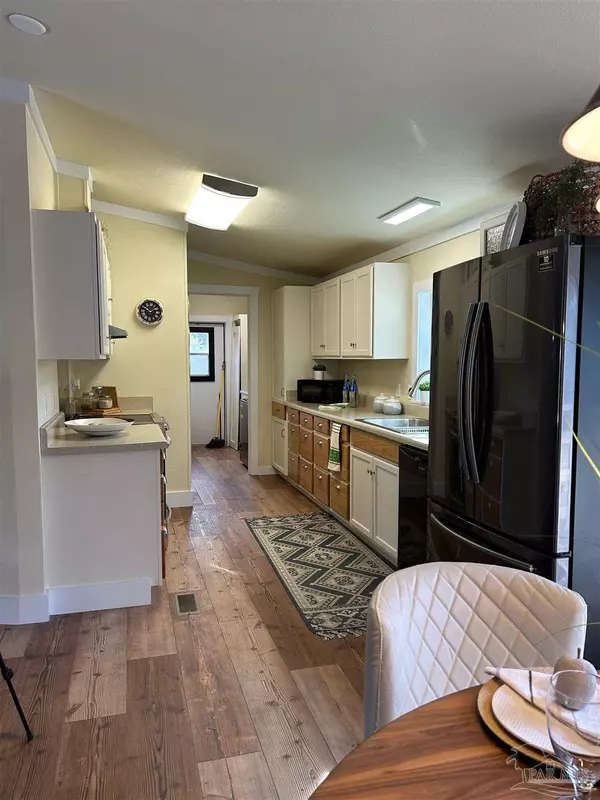 507 N 62nd Ave, Pensacola, FL 32561