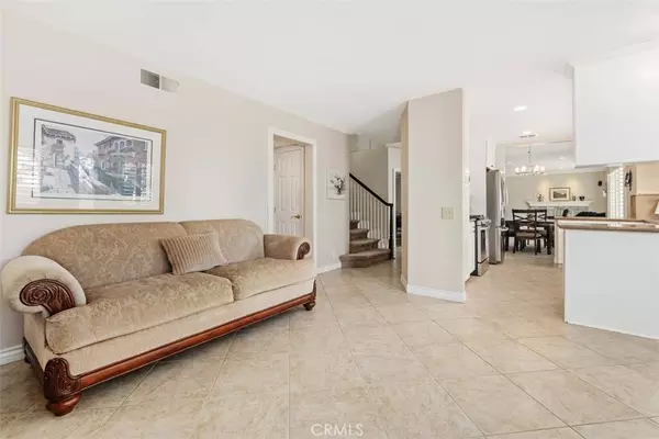 21251 Oakridge LN, Trabuco Canyon, CA 92679