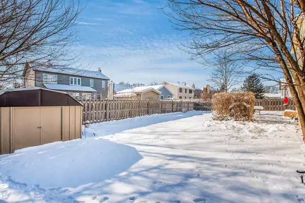 456 E Valleyview DR, Bartlett, IL 60103