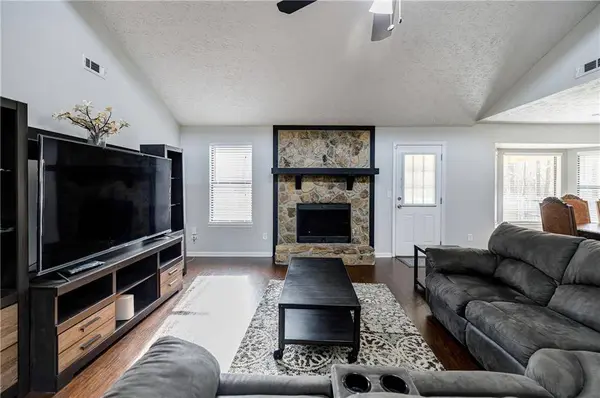 1299 Bugle CT, Hampton, GA 30228