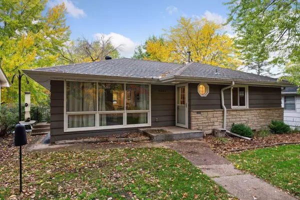 4261 France AVE N, Robbinsdale, MN 55422