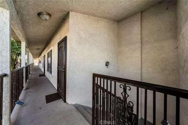 1070 Temple AVE #201, Long Beach, CA 90804