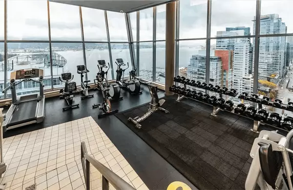 stunning views on the rooftop fitness facility at the cielo at 1205 west hastings street in coal harbour