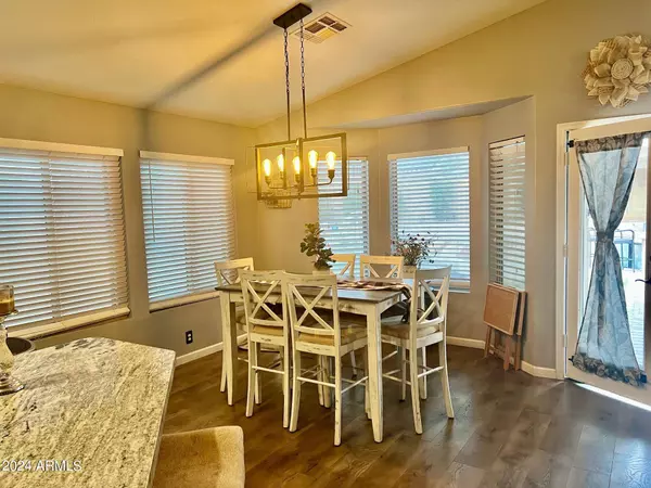 2925 S MESITA --, Mesa, AZ 85212