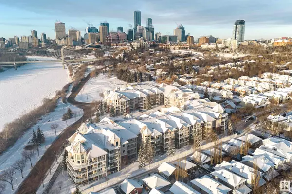 #138 9008 99 AV NW, Edmonton, AB T5H 4M6