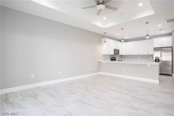 2112 French ST, Fort Myers, FL 33916