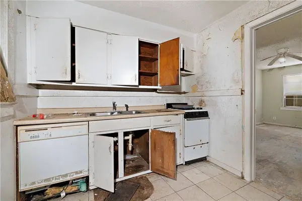 5023 Santos DR W, Mobile, AL 36619