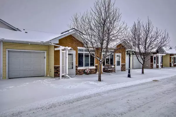 702 Sunvale CRES NE, High River, AB T1V 0G7