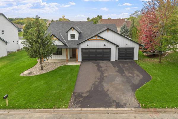 19597 Cambridge CT, Farmington, MN 55024