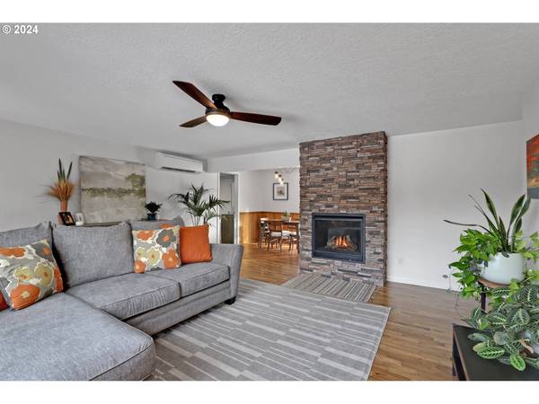 3110 SE 160TH AVE, Portland, OR 97236
