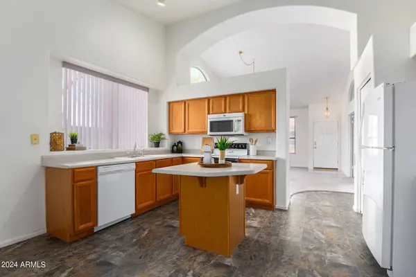 20450 N 39th Drive, Glendale, AZ 85308