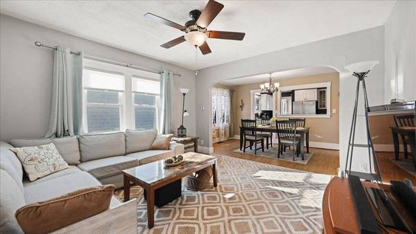 1410 S 19th St, La Crosse, WI 54601