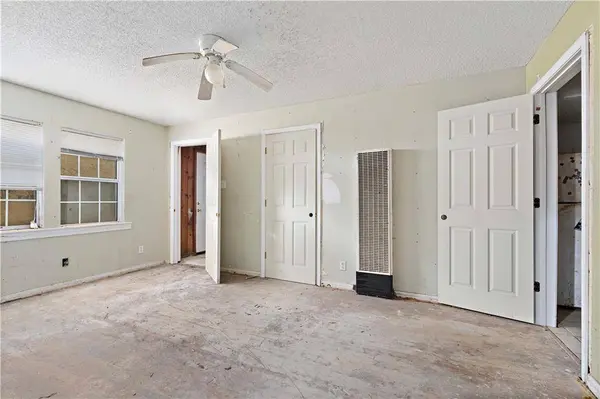 5023 Santos DR W, Mobile, AL 36619