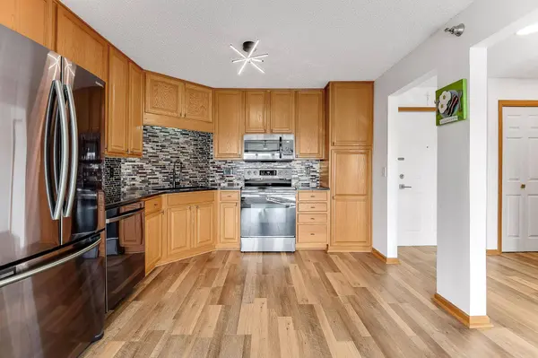 15400 Chippendale AVE W #312, Rosemount, MN 55068