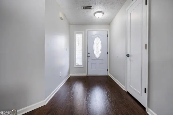 1299 Bugle CT, Hampton, GA 30228