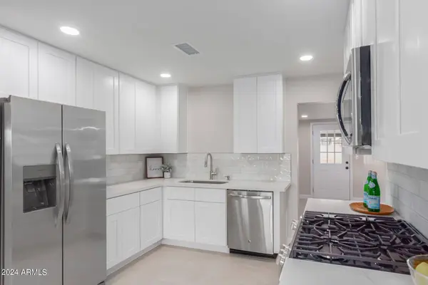 1148 E SUNNYSLOPE Lane, Phoenix, AZ 85020