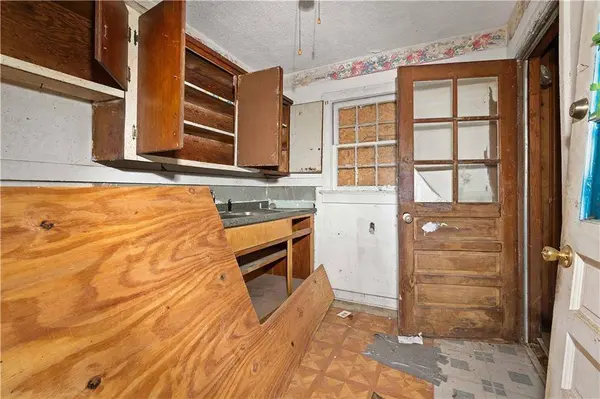 5023 Santos DR W, Mobile, AL 36619