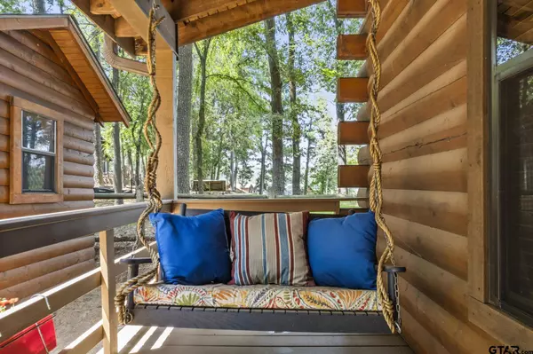 763 E Eagle Point Dr, Mt Vernon, TX 75457