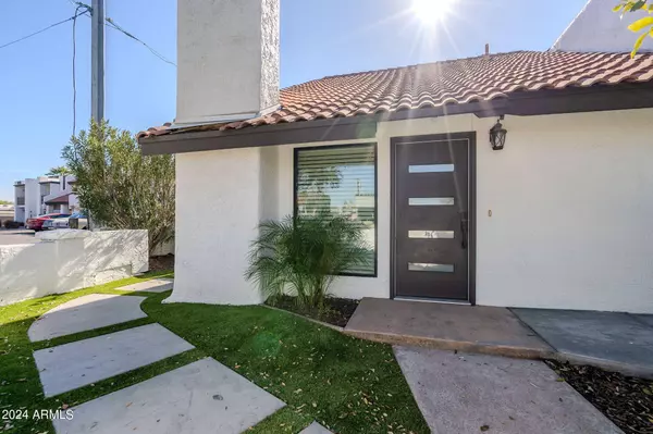 747 E BETHANY HOME Road, Phoenix, AZ 85014