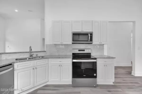 6610 PERRY ST, Jacksonville, FL 32208