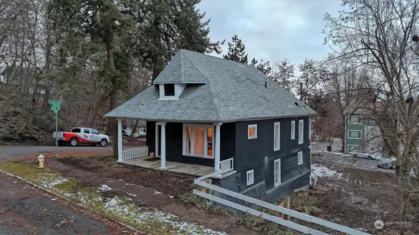 351 E 8th AVE, Spokane, WA 99202