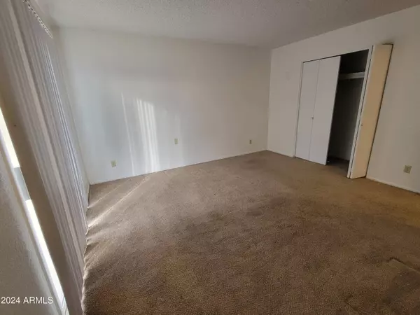 10483 W Mazatlan Drive, Arizona City, AZ 85123