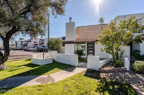 747 E BETHANY HOME Road, Phoenix, AZ 85014