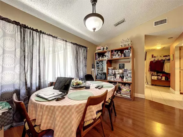 7306 WALNUT ST, New Port Richey, FL 34652