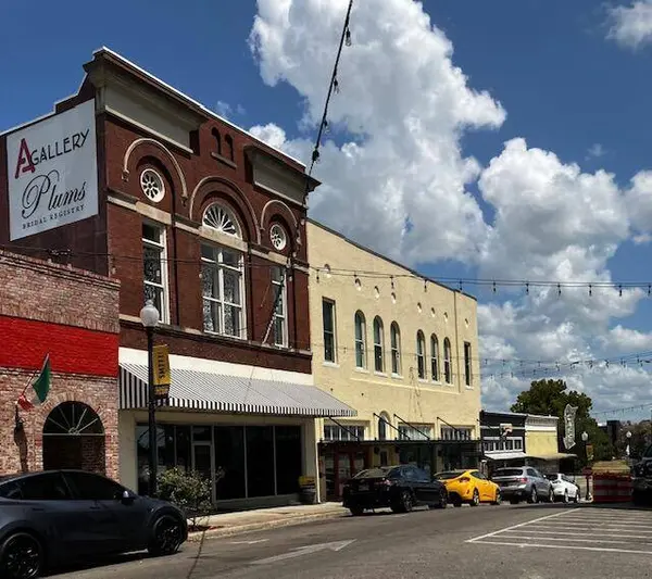 138 E Front St. #8, Hattiesburg, MS 39401