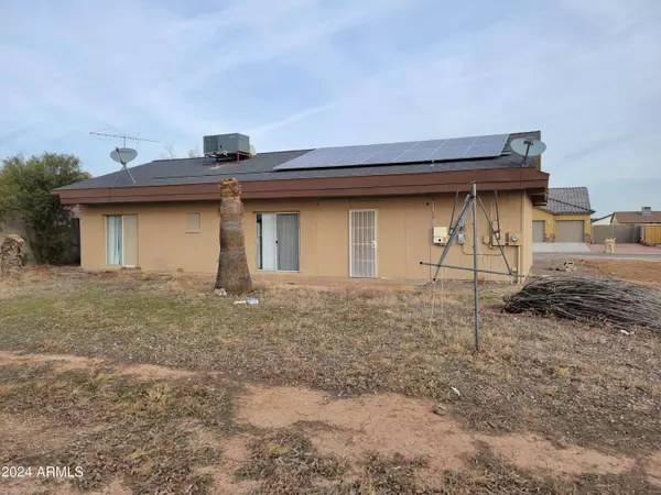 10483 W Mazatlan Drive, Arizona City, AZ 85123