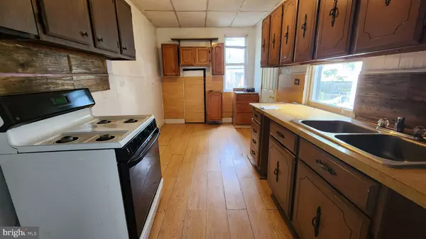 307 E WALNUT ST, York, PA 17403