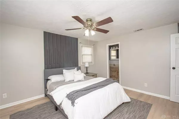 643 Saxony Drive, Xenia, OH 45385