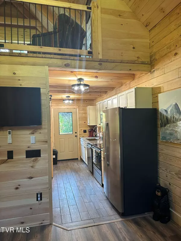 2823 Spurling Hill Way, Sevierville, TN 37862