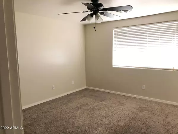 1610 W MARIPOSA Drive, Chandler, AZ 85224