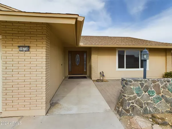 10736 W EL CAPITAN Circle, Sun City, AZ 85351