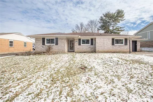 643 Saxony Drive, Xenia, OH 45385