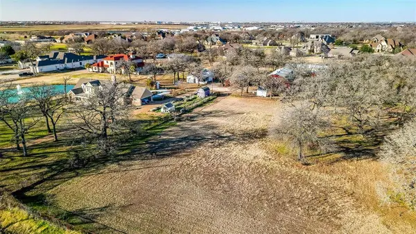 1601 Burleson Retta Road, Burleson, TX 76028