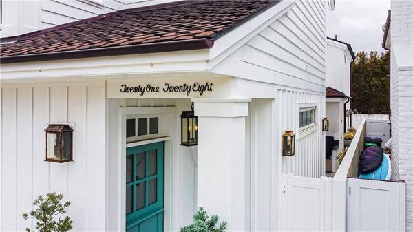 2128 Seville Avenue, Newport Beach, CA 92661