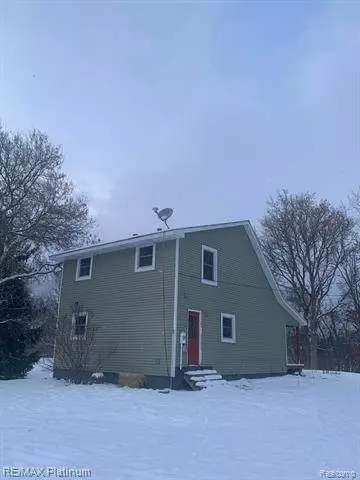 5835 WARNER Road, Fowlerville, MI 48836