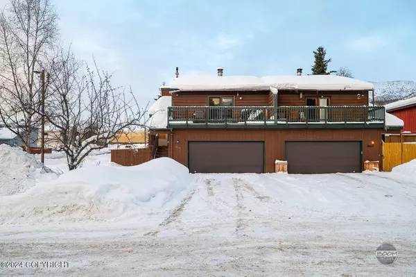 18609 Neva CIR, Eagle River, AK 99577