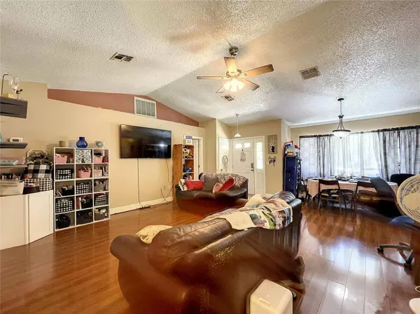 7306 WALNUT ST, New Port Richey, FL 34652