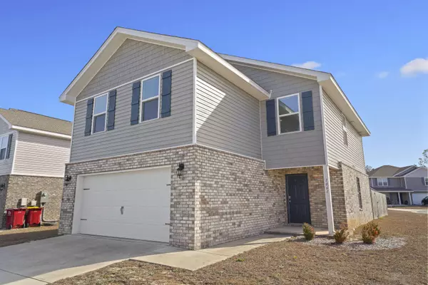 1061 Limpkin Street, Crestview, FL 32539