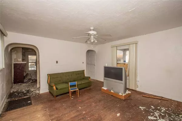 1412 Oakridge Drive, Dayton, OH 45417