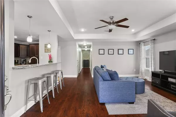 300 ALLIE LN, Luling, LA 70070