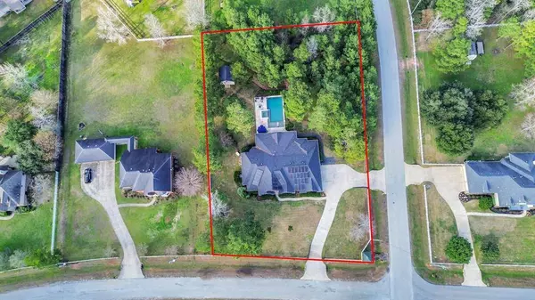 12102 Oak Cluster W, Magnolia, TX 77354